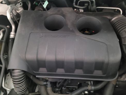 Used 2017 Ford Explorer XLT w/ Equipment Group 202A image 30