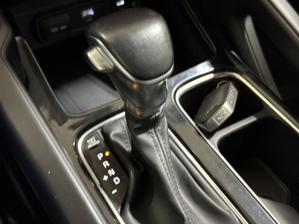 Used 2025 Kia Telluride S AWD/4WD image 18