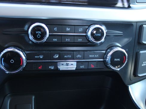 Used 2022 Ford F150 XLT w/ Equipment Group 302A High image 21