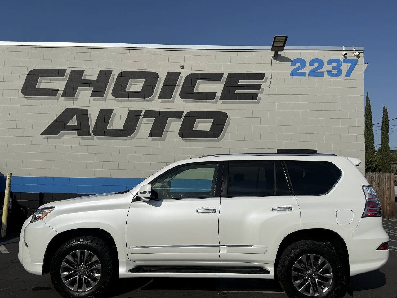 Used 2017 Lexus GX 460 Luxury AWD/4WD image 31