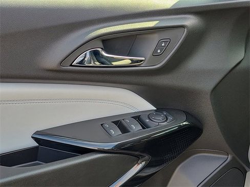 New 2026 Chevrolet Trax LT image 21