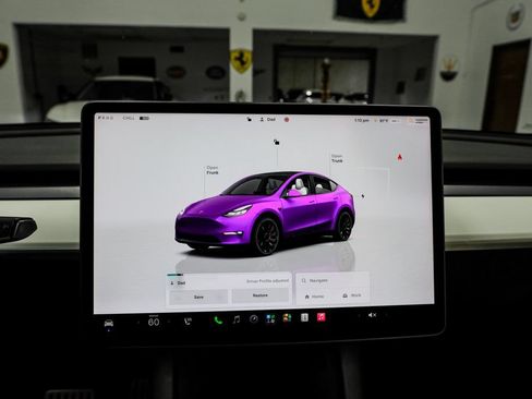 Used 2022 Tesla Model Y Performance AWD/4WD image 23