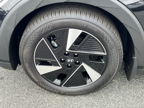 New 2026 Hyundai Ioniq 5 SEL image 12