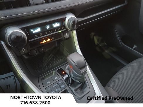 Used 2023 Toyota RAV4 LE image 23