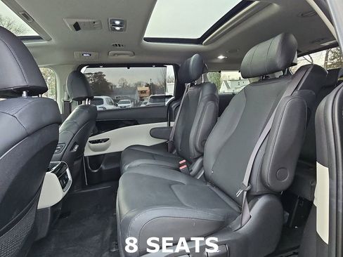 Certified 2024 Kia Carnival SX Prestige image 13