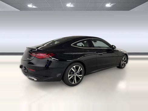 Used 2026 Mercedes-Benz CLE 300 4MATIC Coupe image 9