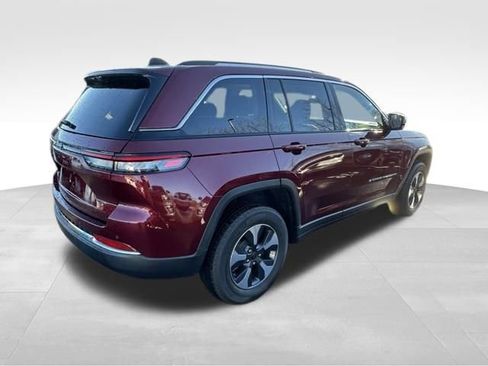 Used 2022 Jeep Grand Cherokee Limited 4xe w/ Luxury Tech Group II image 6