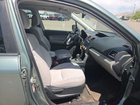 Used 2018 Subaru Forester 2.5i Premium AWD/4WD image 20