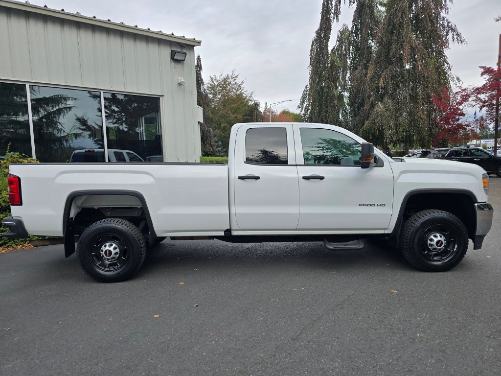 Used 2018 GMC Sierra 2500 2WD Double Cab w/ Sierra Convenience Package image 3
