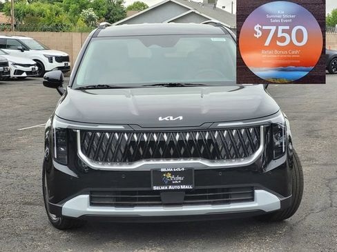 New 2026 Kia Carnival EX FWD image 2