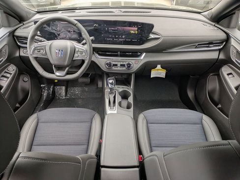 New 2025 Buick Envista Preferred w/ Convenience I Package image 10