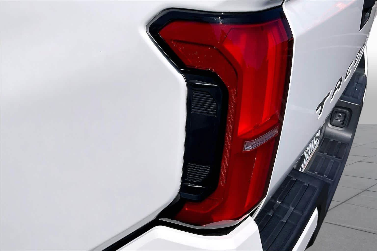Used 2024 Toyota Tacoma SR5 RWD image 27