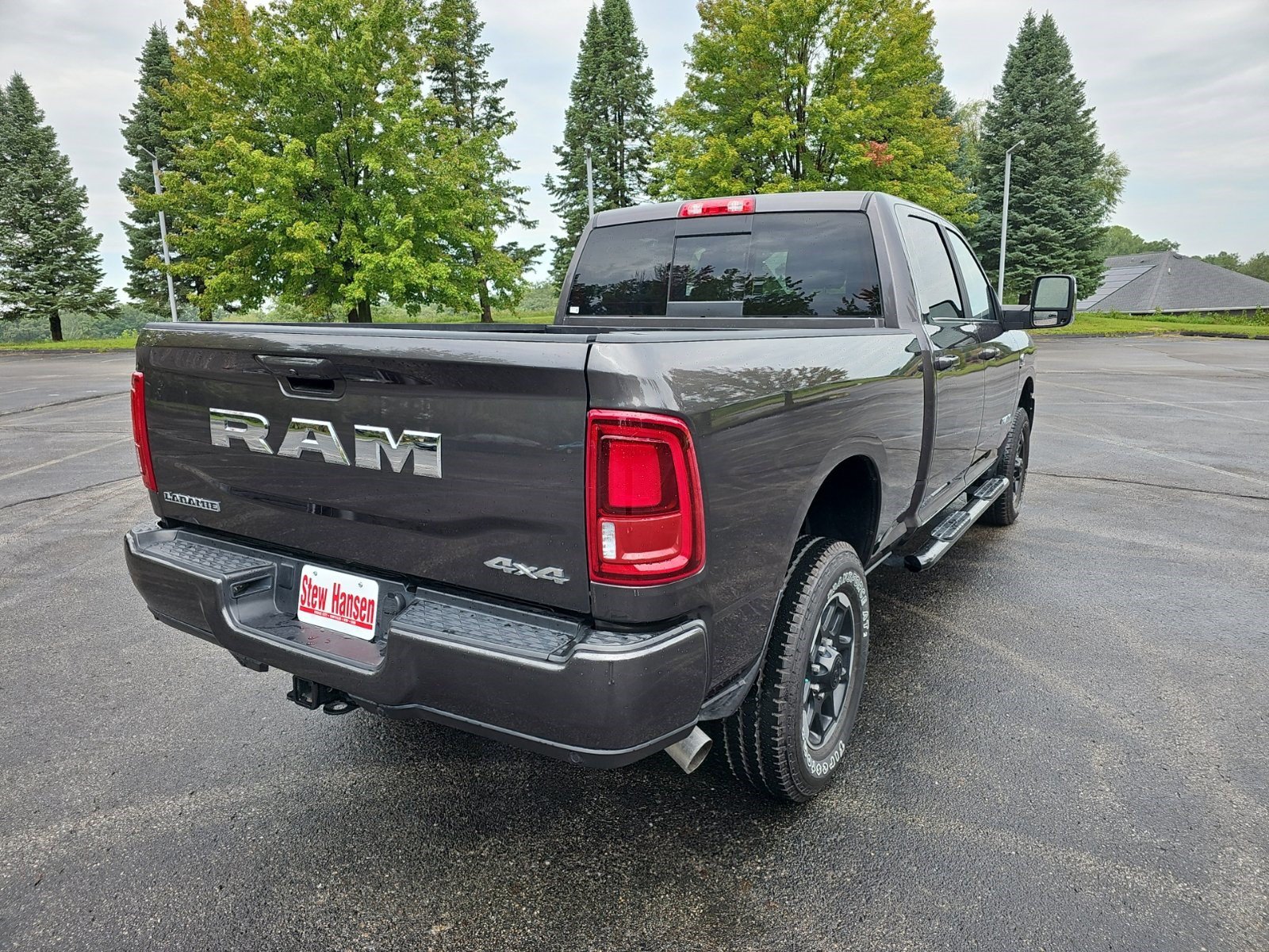 Used 2025 RAM 2500 Laramie AWD/4WD image 6