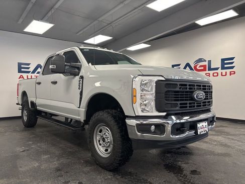 New 2026 Ford F250 XL w/ XL Off-Road Package image 2