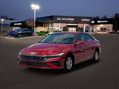 New 2026 Hyundai Elantra SE
