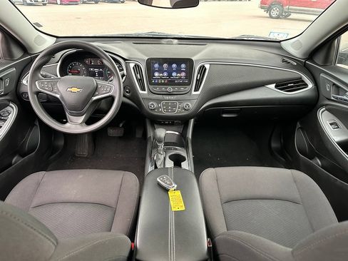 Used 2024 Chevrolet Malibu LT FWD image 25