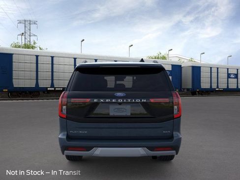 New 2026 Ford Expedition Max Platinum w/ Driver's Package AWD/4WD image 5