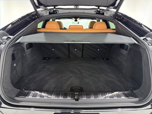 Certified 2023 BMW X6 xDrive40i w/ M Sport Package image 25