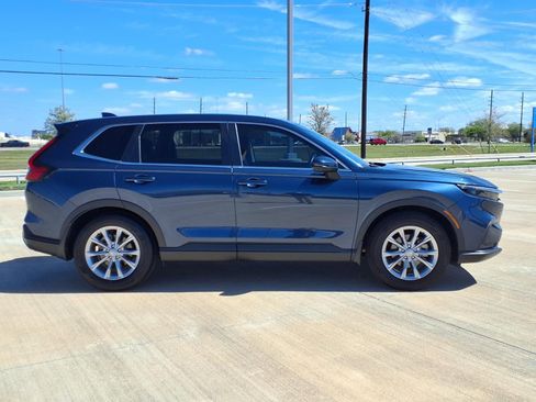 Used 2025 Honda CR-V EX-L image 8