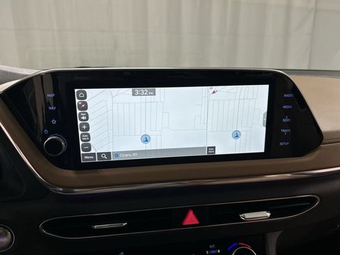 Used 2023 Hyundai Sonata Limited FWD image 16