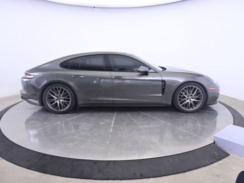 Certified 2023 Porsche Panamera 4S AWD/4WD image 8