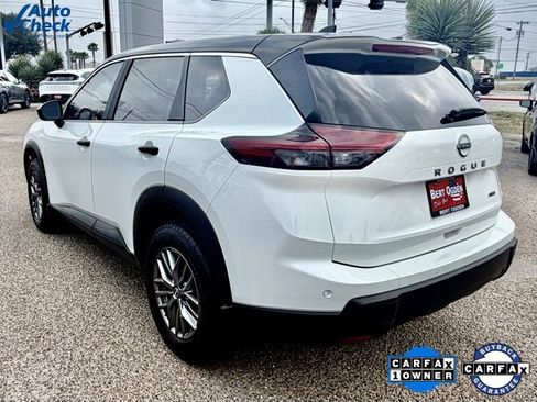 Certified 2025 Nissan Rogue S image 5