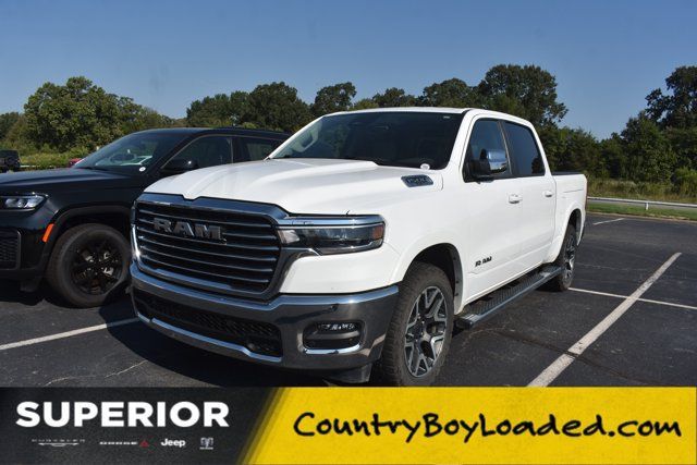 Used 2025 RAM 1500 Laramie AWD/4WD image 1