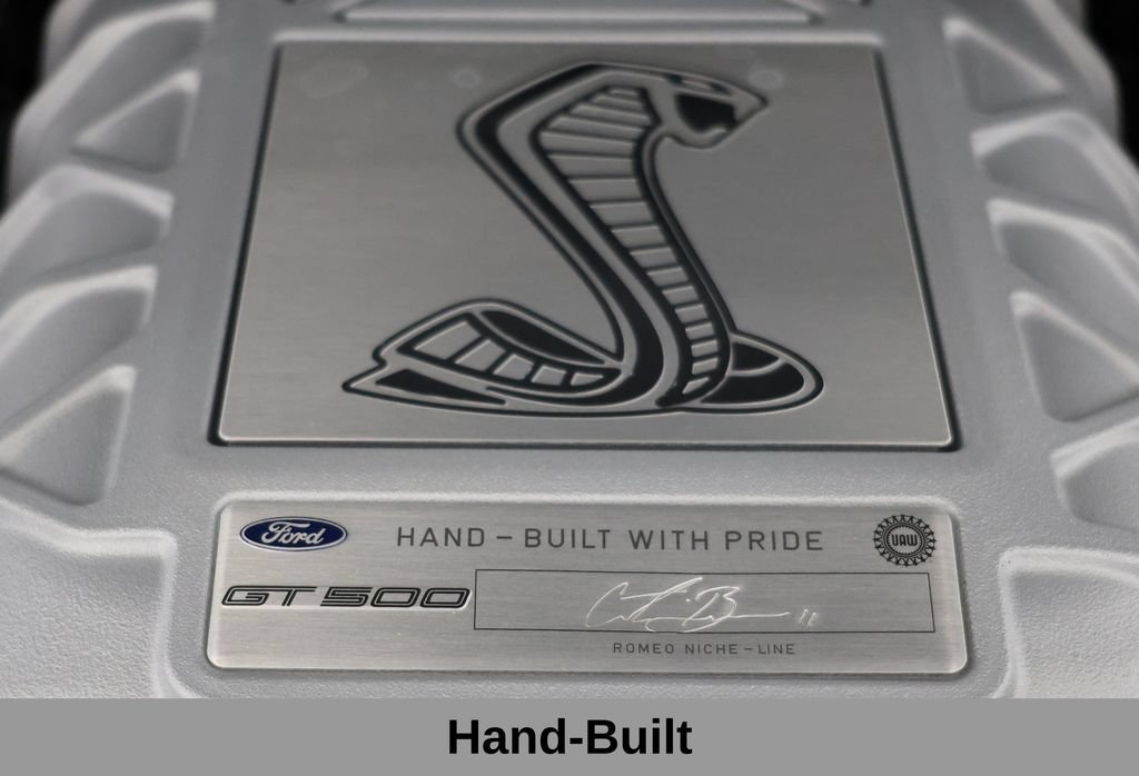 Used 2020 Ford Mustang Shelby GT500 w/ Carbon Fiber Track Pack RWD image 8