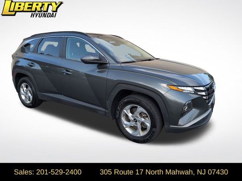 Used 2022 Hyundai Tucson SEL w/ Winter Package AWD/4WD image 1