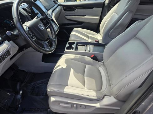 Used 2021 Honda Odyssey Touring image 12