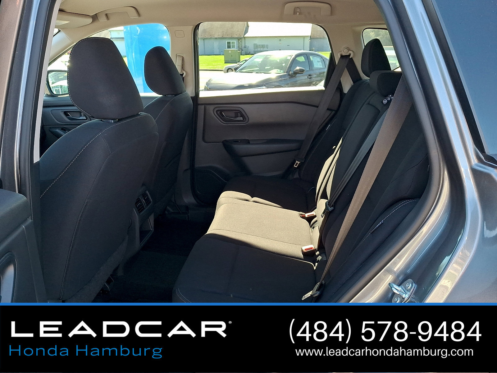 Used 2024 Nissan Rogue S AWD/4WD image 10