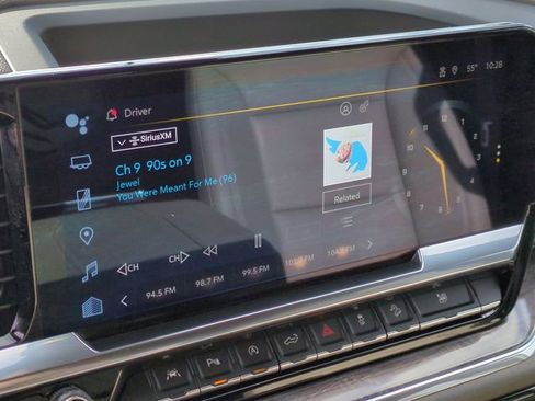 Used 2024 Chevrolet Silverado 1500 LTZ w/ LTZ Premium Package image 16