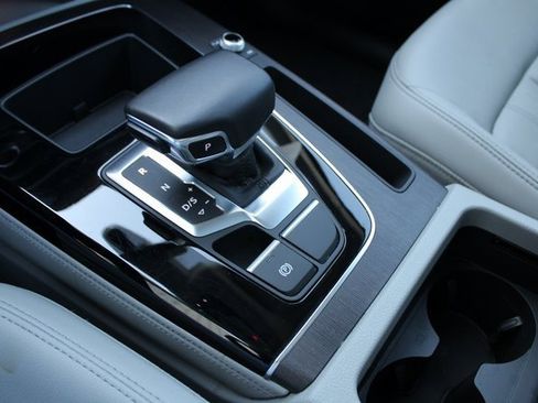 Used 2022 Audi Q5 2.0T Premium Plus w/ Premium Plus Package image 8