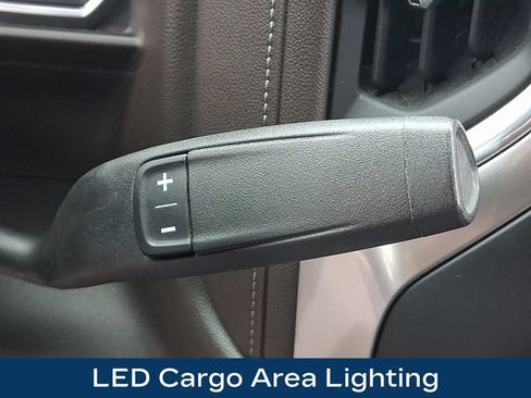 Used 2022 Chevrolet Silverado 2500 LTZ AWD/4WD image 11