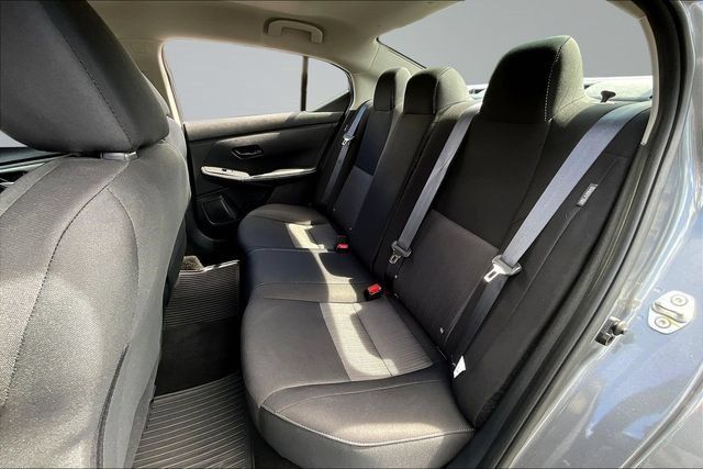 Used 2025 Nissan Sentra SV w/ All-Weather Package FWD image 21