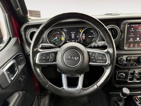 Used 2021 Jeep Wrangler Unlimited Sahara w/ Cold Weather Group image 8