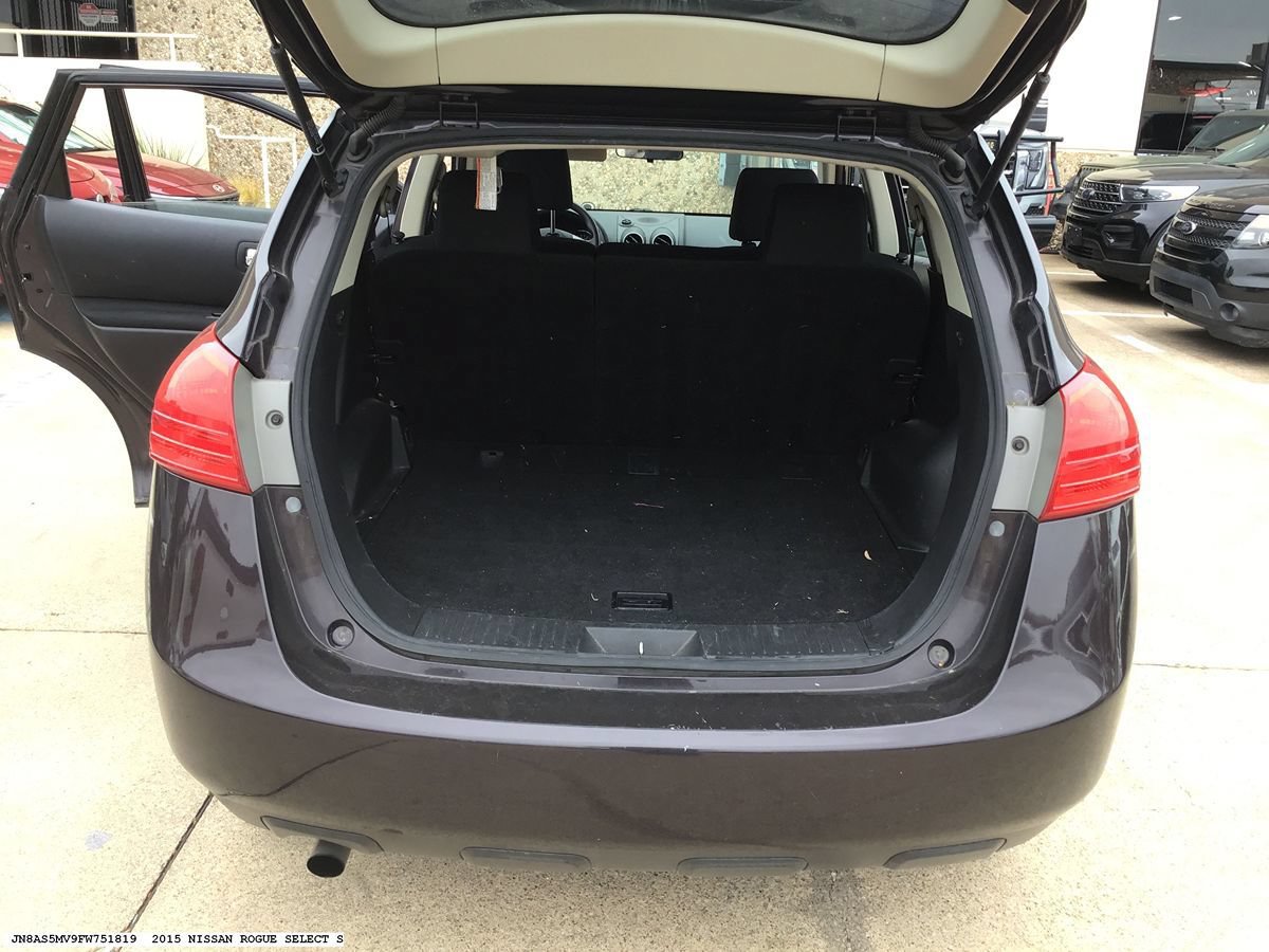 Used 2015 Nissan Rogue S w/ Convenience Package AWD/4WD image 10