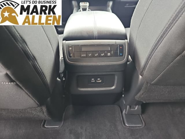 Used 2025 Nissan Pathfinder SV FWD image 20
