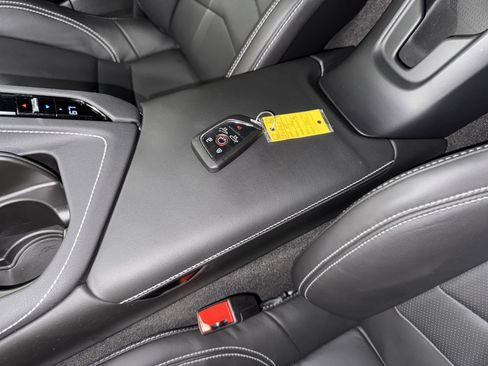 Used 2025 Chevrolet Corvette Z06 image 26