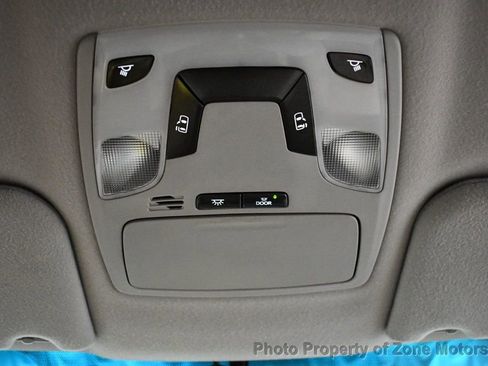 Used 2011 Toyota Sienna LE w/ Towing Pkg image 41