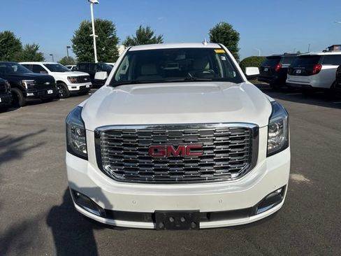 Used 2019 GMC Yukon XL Denali w/ Open Road Package AWD/4WD image 2