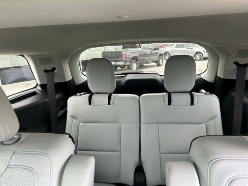 New 2026 Ford Explorer Platinum w/ LUX Leather Package image 22