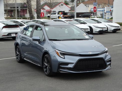 New 2026 Toyota Corolla XSE image 2