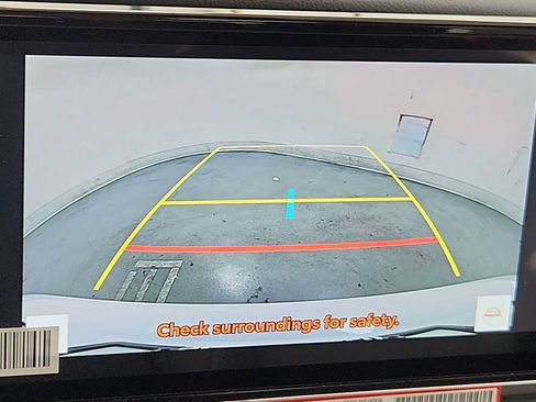 New 2026 Toyota Camry Hybrid AWD/4WD image 19