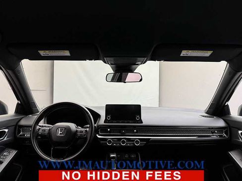 Used 2023 Honda Civic Sport image 11