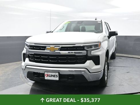 Used 2024 Chevrolet Silverado 1500 LT w/ Protection Package AWD/4WD image 7