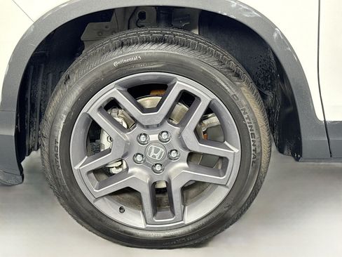 Certified 2023 Honda Passport EX-L image 30
