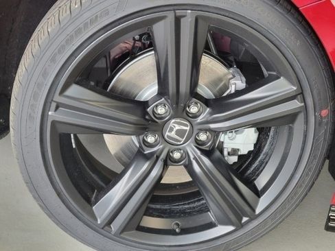 Used 2023 Honda Accord Sport image 2