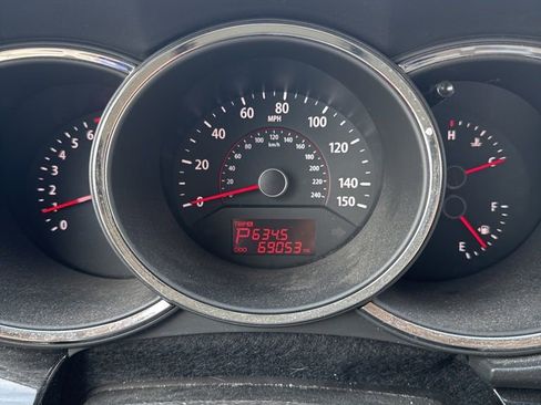 Used 2011 Kia Sorento LX image 17