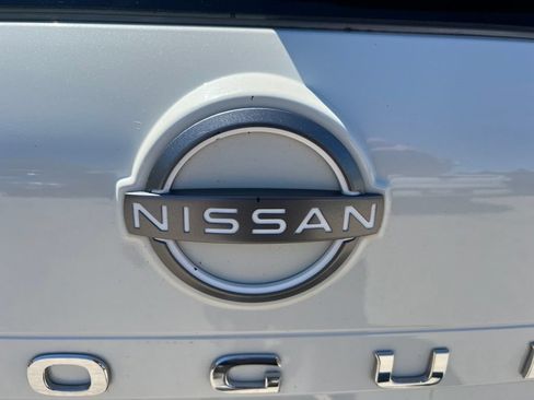 Certified 2023 Nissan Rogue SV AWD/4WD image 30